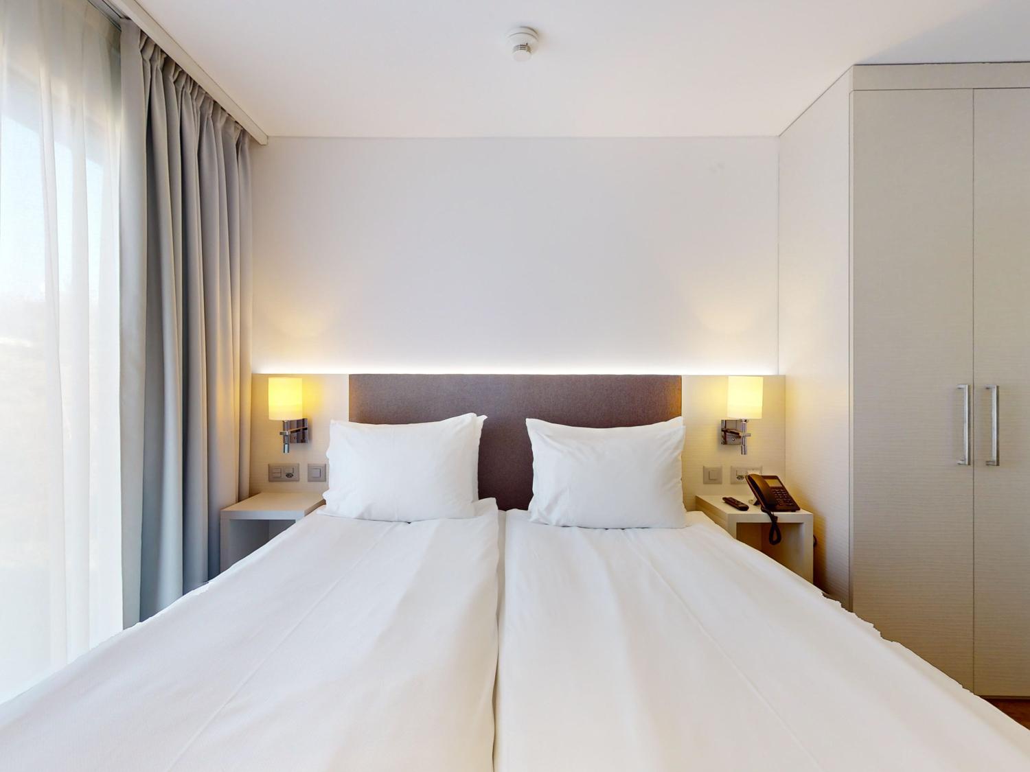 Nonanteneuf Appart Hotel Vevey - Contactless Check-In Bagian luar foto